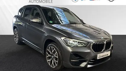 Gebraucht BMW X1 Sport Line 192 PS (141 kW) 2021 Mineralgrau SUV