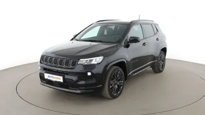 Gebraucht Jeep Compass 60 PS (44 kW) 2022 Schwarz SUV