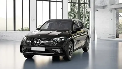 Gebraucht Mercedes GLC220 AMG 197 PS (144 kW) 2023 Lack obsidianschwarz met SUV