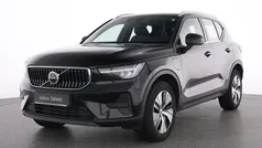 Gebraucht 2022 Volvo XC40 Core SUV | 32.890 € (Guter Preis)