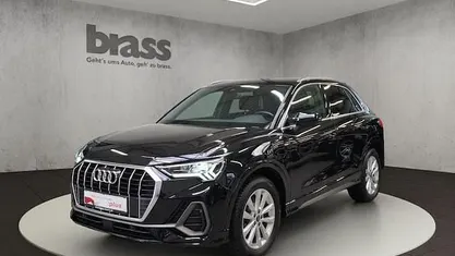 Second-hand Audi Q3 S-Line 245 CP (180 kW) 2022 Negru SUV