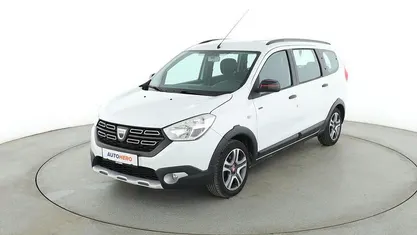Gebraucht Dacia Lodgy Stepway 131 PS (96 kW) 2019 Van / Kleinbus