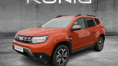 Orange Gebraucht 2024 Dacia Duster Journey SUV | 24.999 € (Fairer Preis)