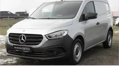 Gebraucht Mercedes Citan 113 131 PS (96 kW) 2024 Silber Van / Kleinbus