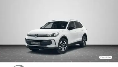 Neu VW Tiguan R-line 150 PS (110 kW) 2026 Pure white uni SUV