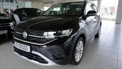 Deep black perleffekt Gebraucht 2024 VW T-Cross Life SUV | 23.995 € (Fairer Preis)