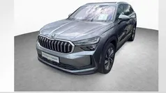 Graphitegrau metallic Gebraucht 2024 Skoda Kodiaq SUV | 48.990 € (Fairer Preis)