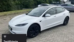 Gebraucht 2025 Tesla Model 3 Long Range Limousine | 182.800 €