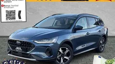 Chrome blue metallic Neu 2025 Ford Focus Active Limousine | 26.790 € (Guter Preis)