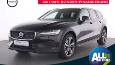 Gebraucht 2024 Volvo V60 CC Plus Kombi | 39.990 € (Guter Preis)