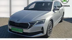 Silber Neu 2025 Skoda Octavia Selection Kombi | 44.900 €