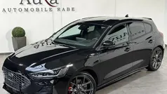 Obsidianschwarz Gebraucht 2023 Ford Focus ST Limousine | 32.749 € (Fairer Preis)