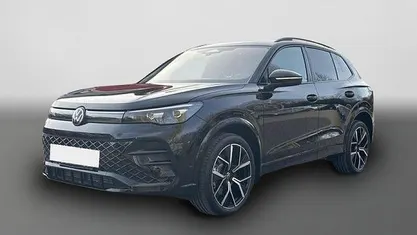 Grenadillschwarz metallic Neu 2025 VW Tiguan R-line Edition SUV | 52.680 € (Guter Preis)
