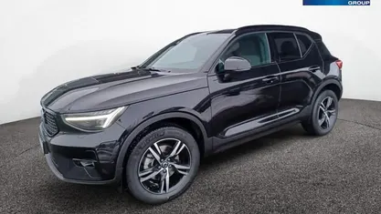 Schwarz / onyx schwarz Gebraucht 2025 Volvo XC40 Plus SUV | 35.790 € (Fairer Preis)