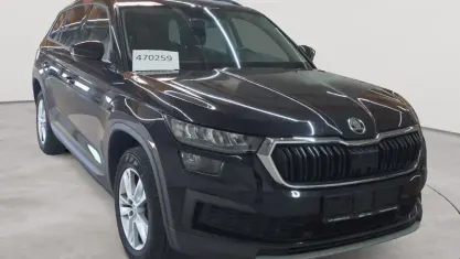 Gebraucht Skoda Kodiaq Ambition 150 PS (110 kW) 2023 Blackmagic perleffekt SUV