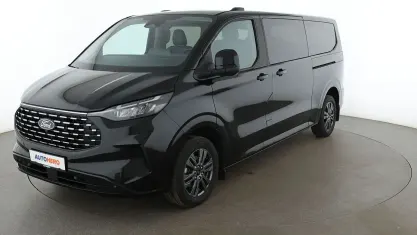 Gebraucht Ford Tourneo Custom Titanium 2024 Schwarz Van