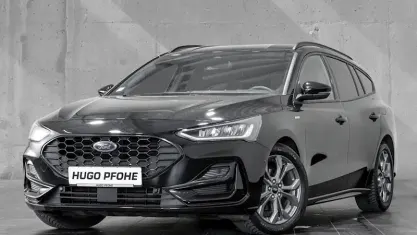 Second-hand Ford Focus ST-Line 116 CP (85 kW) 2023 Negru Berlinǎ