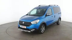 Blau Gebraucht 2020 Dacia Dokker Stepway Van | 17.050 € (Fairer Preis)
