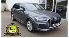 Grau Gebraucht 2020 Audi Q7 S-Line SUV | 54.850 € (Fairer Preis)