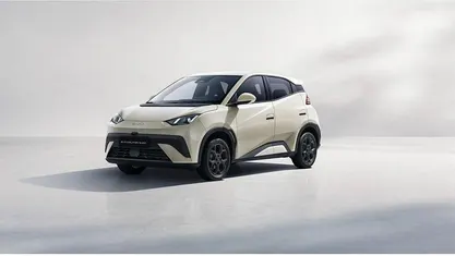 Neu BYD Dolphin Surf Comfort 114 kW (156 PS) 2026 Weiss Kleinwagen