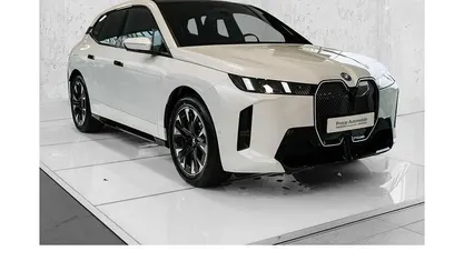 Neu BMW iX M Sport 300 kW (408 PS) 2025 Weiß SUV
