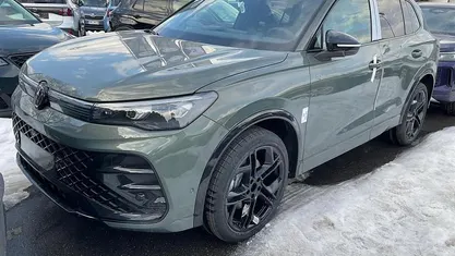 Gebraucht VW Tiguan R-line 265 PS (194 kW) 2025 SUV