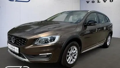 Gebraucht Volvo V60 CC Summum 150 PS (110 kW) 2016 Kombi