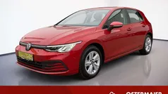 Kings red metallic Gebraucht 2023 VW Golf VIII Life Limousine | 22.490 € (Guter Preis)