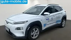 Weiß chalk white (metallic) Gebraucht 2019 Hyundai Kona Style SUV | 21.990 € (Fairer Preis)