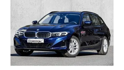 Gebraucht BMW 318 156 PS (114 kW) 2025 Kombi