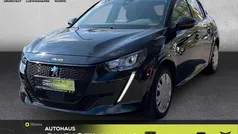Lackierung schwarz perla nera/ Gebraucht 2021 Peugeot e-208 Allure Kleinwagen | 14.990 € (Fairer Preis)