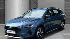 Chromablau metallic Gebraucht 2024 Ford Focus Active | 29.950 € (Fairer Preis)