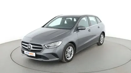 Używany Mercedes B200 Style 150 KM (110 kW) 2019 Szary Minivan