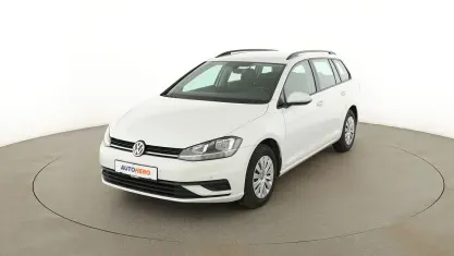 Gebraucht VW Golf VII Trendline 110 PS (80 kW) 2018 Weiß Kombi