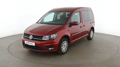 Gebraucht VW Caddy Trendline 102 PS (75 kW) 2017 Rot Van / Kleinbus