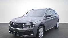 Graphitegrau metallic Neu 2025 Skoda Kamiq Selection SUV | 25.990 € (Guter Preis)