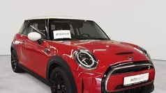 Chili red Gebraucht 2022 Mini Cooper SE Classic Kleinwagen | 16.490 € (Guter Preis)