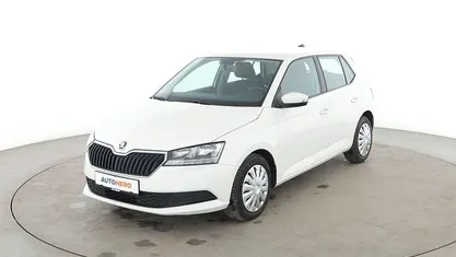 Weiß Gebraucht 2021 Skoda Fabia Cool Plus Limousine | 12.170 € (Fairer Preis)