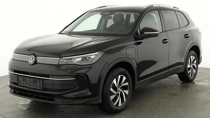 Ny VW Tiguan Life 204 HK (150 kW) 2025 Grøn SUV