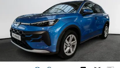 Gebraucht VW T-Roc Life 150 PS (110 kW) 2026 Blau SUV