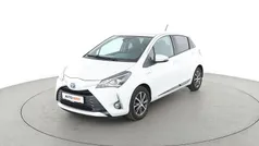 Weiß Gebraucht 2019 Toyota Yaris Club Limousine | 15.550 € (Fairer Preis)