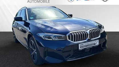 Gebraucht BMW 330e M Sport 292 PS (214 kW) 2024 Kombi