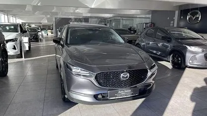 Grau Gebraucht 2022 Mazda CX-30 Selection SUV | 25.490 € (Fairer Preis)