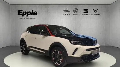 Weiss Gebraucht 2022 Opel Mokka SUV | 20.490 € (Fairer Preis)