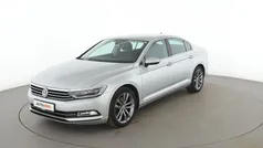 Silber Gebraucht 2015 VW Passat Comfortline Limousine | 16.760 € (Fairer Preis)