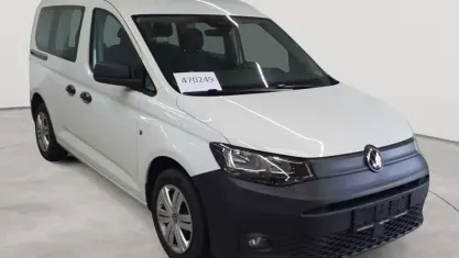 Gebraucht VW Caddy 102 PS (75 kW) 2023 Candyweiß Van / Kleinbus