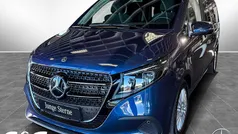 Sodalithblau met. Gebraucht 2024 Mercedes V250 Style Van / Kleinbus | 69.777 €