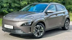 Silky bronze (metallic) Gebraucht 2024 Hyundai Kona Trend SUV | 31.490 € (Superpreis)