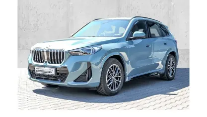 Gebraucht BMW X1 M Sport 360 PS (264 kW) 2025 Cape york grün SUV