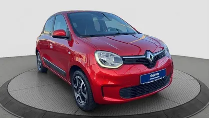 Rot Gebraucht 2019 Renault Twingo LIMITED Kleinwagen | 9.900 € (Fairer Preis)